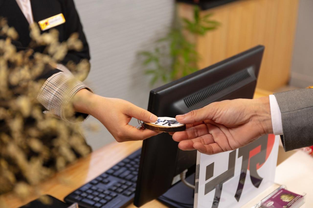 Yr Hotel & Apartments 河内 外观 照片